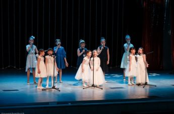 Музыкальные и театральные