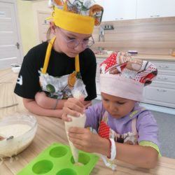 Мастер-класс по выпечке пирожных «Финансье».