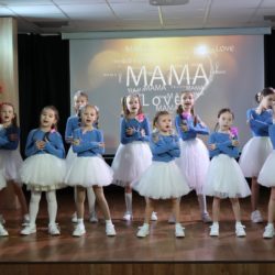 Праздничная программа «Поговори со мною мама»