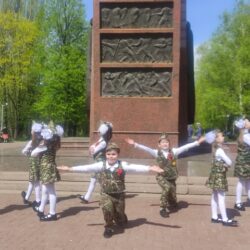 С праздником Весны, дорогие друзья!
